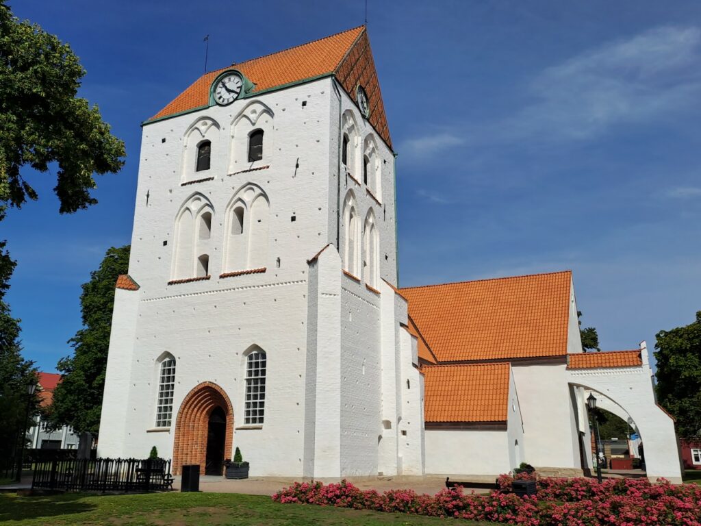 Kirche von Ronneby während der Radreise in Schweden