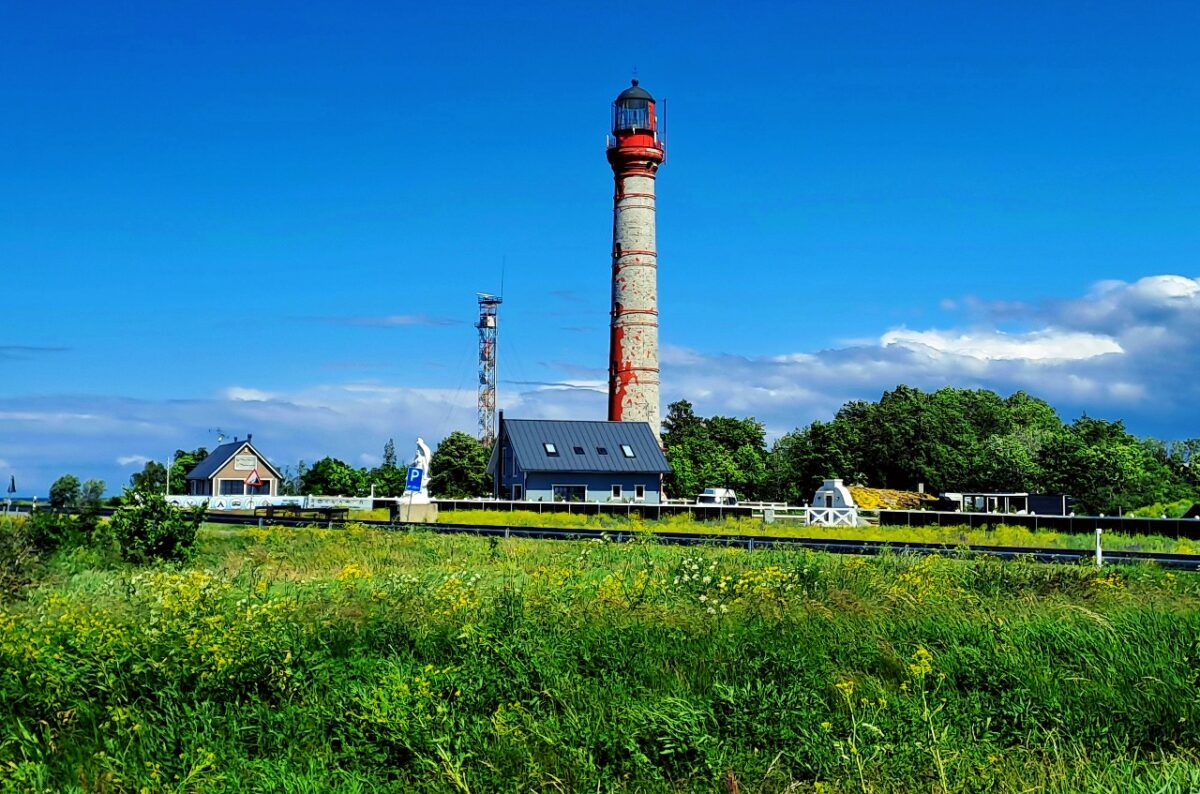Paldiski: Klippenwanderung zu Estlands höchstem Leuchtturm