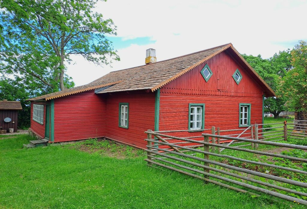 Wohnhaus im Viimsi Freilichtmuseum